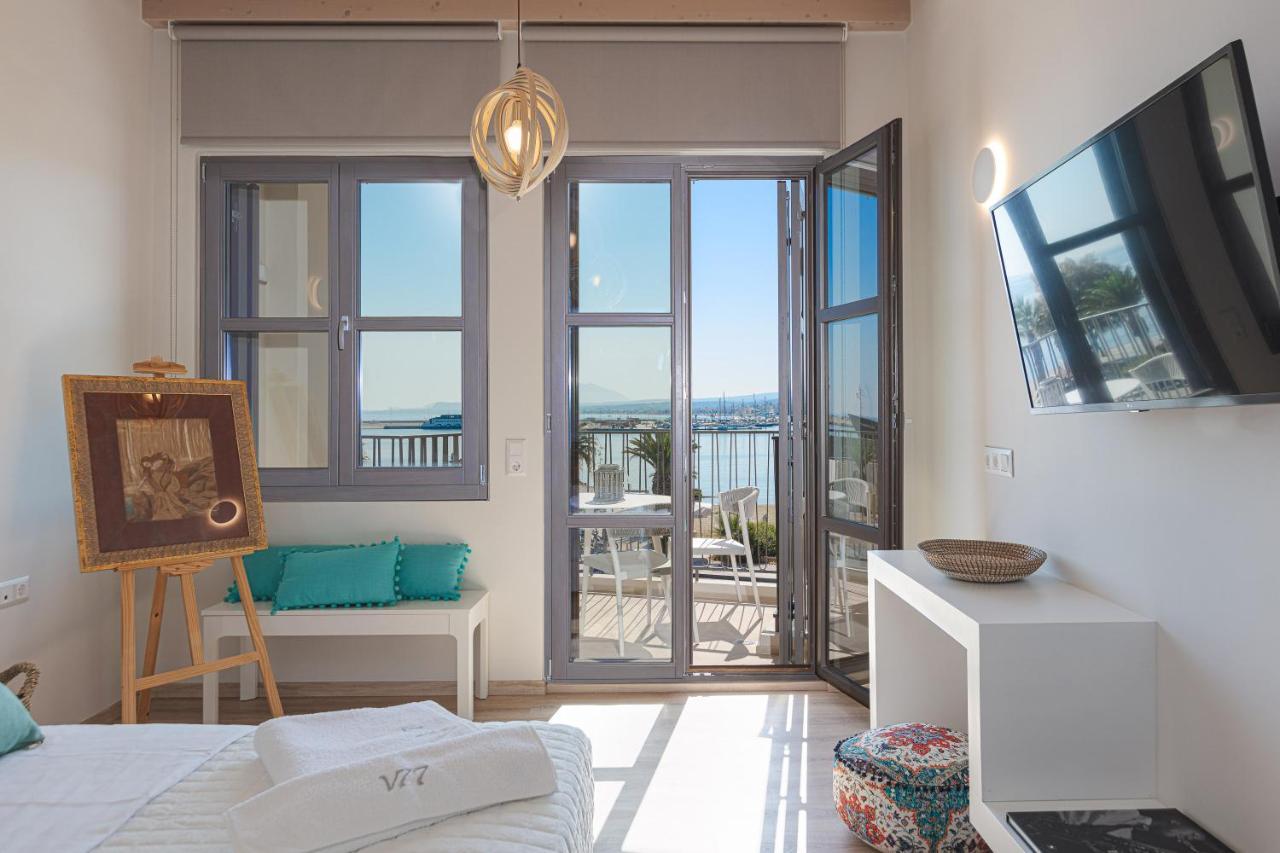 V77 Seafront Suites Rethymno Esterno foto